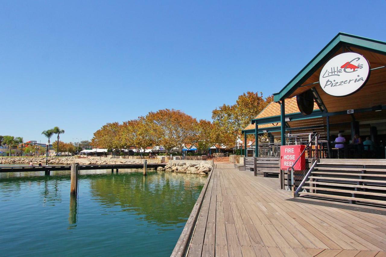 Hillarys Marina Apartment Perth Eksteriør bilde