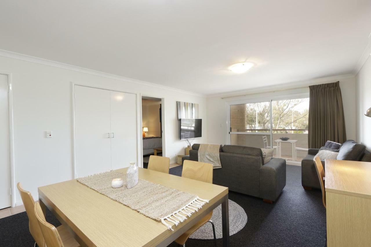 Hillarys Marina Apartment Perth Eksteriør bilde