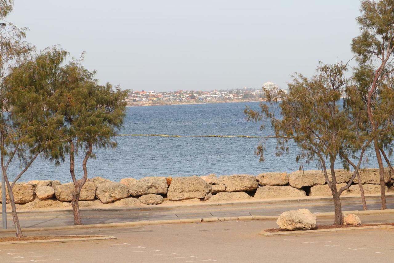 Hillarys Marina Apartment Perth Eksteriør bilde